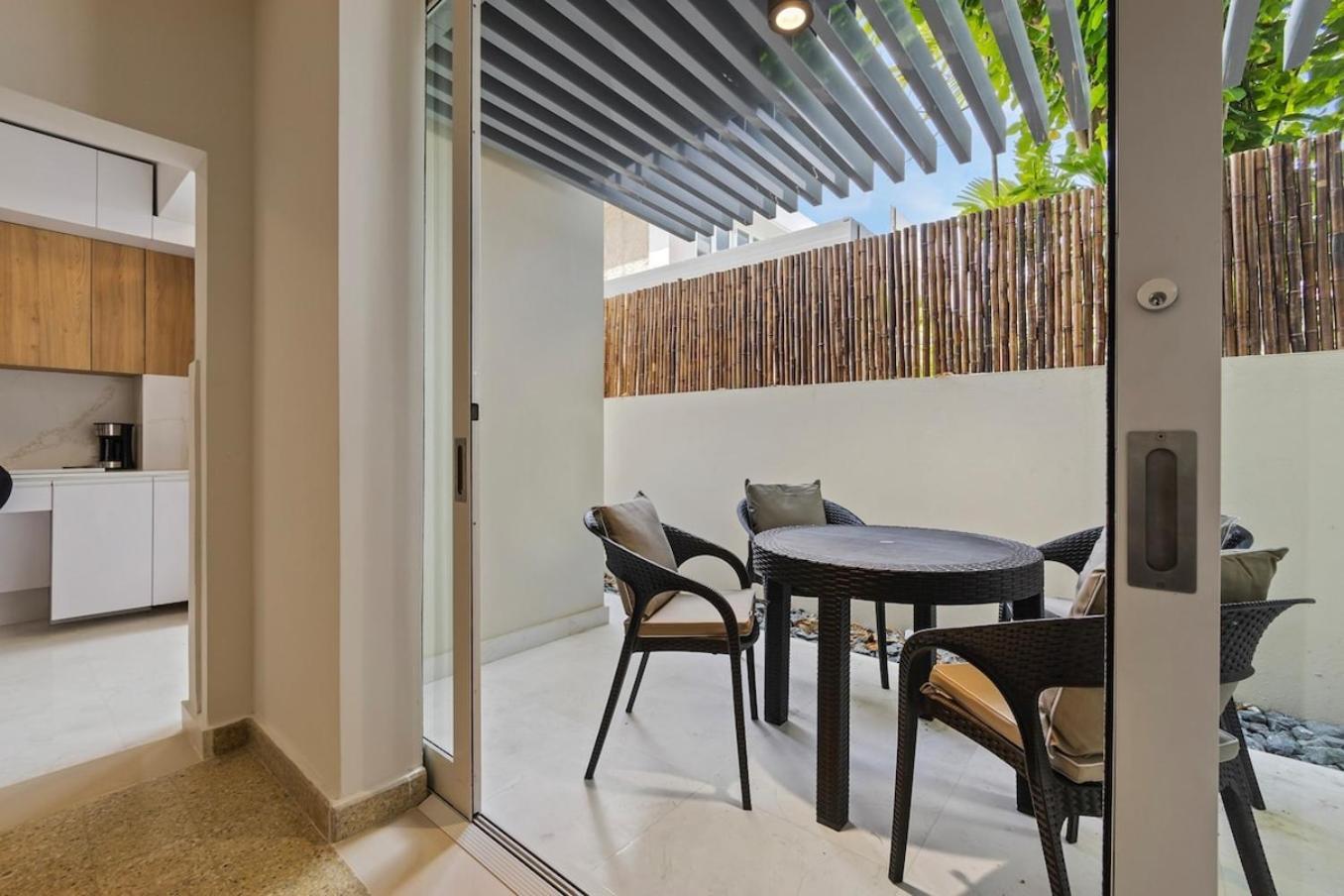 Apartmán Hidden Gem In Miramar- Power Generator- Parking San Juan Exteriér fotografie